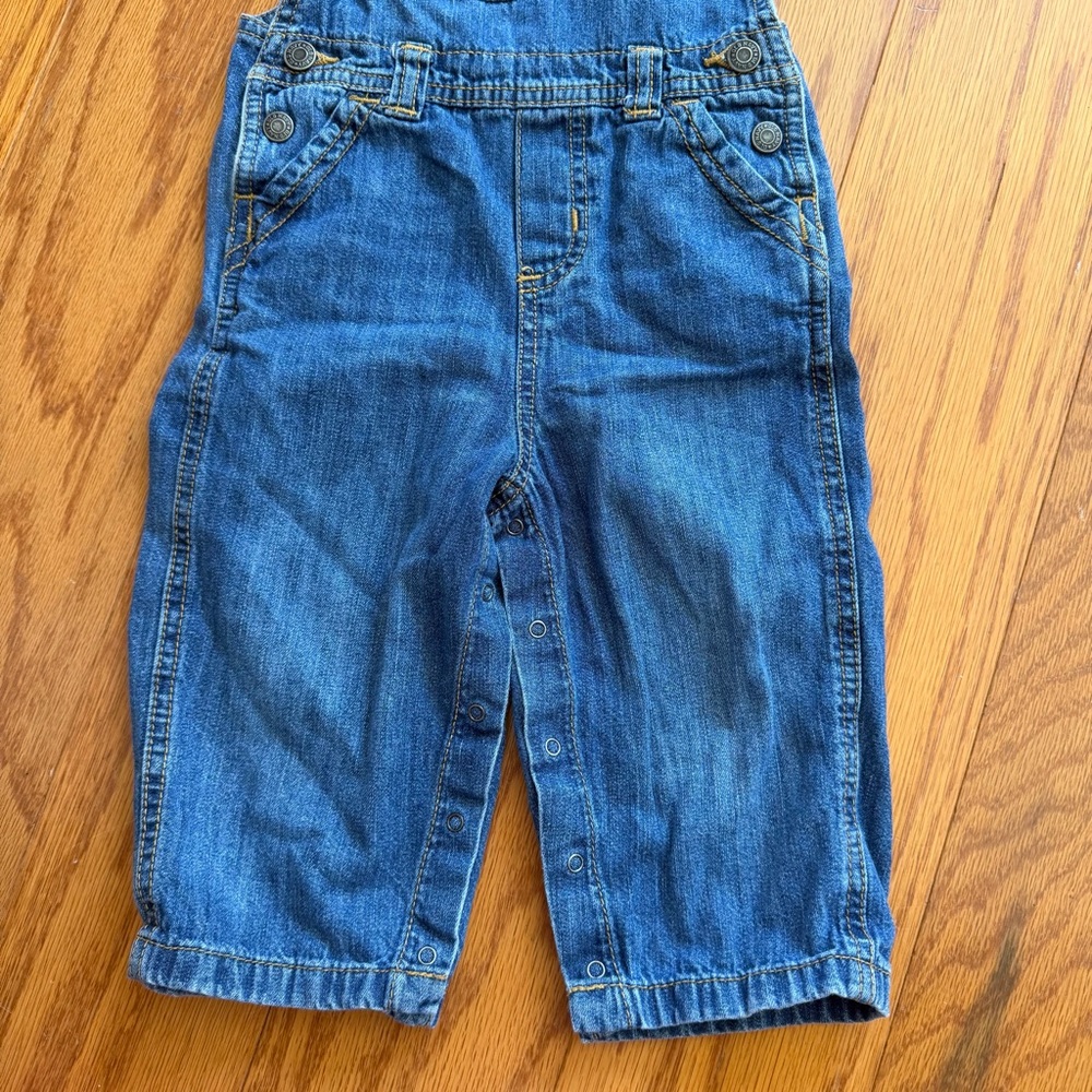 Old Navy Blue Denim Kids Boys Overalls 18-24 months m - Picture 3 of 8